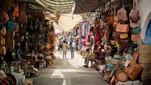 maroc-camping-car-souk-florium