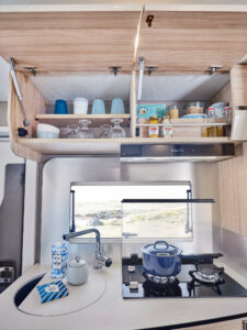 Camping Car Profile Florium Baxter 60lg Cuisine