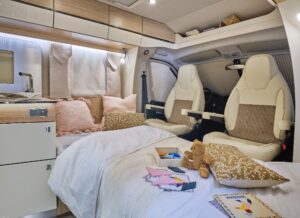 Camping Car Profile Florium Baxter 64ldf Option Pop Toit Relevable Cuisine